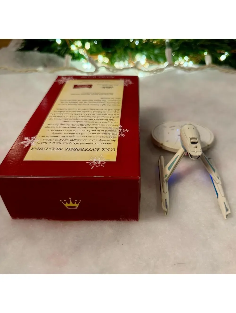 USS Enterprise NCC-1701-A - Star Trek - Magic Light Hallmark Keepsake Ornament
